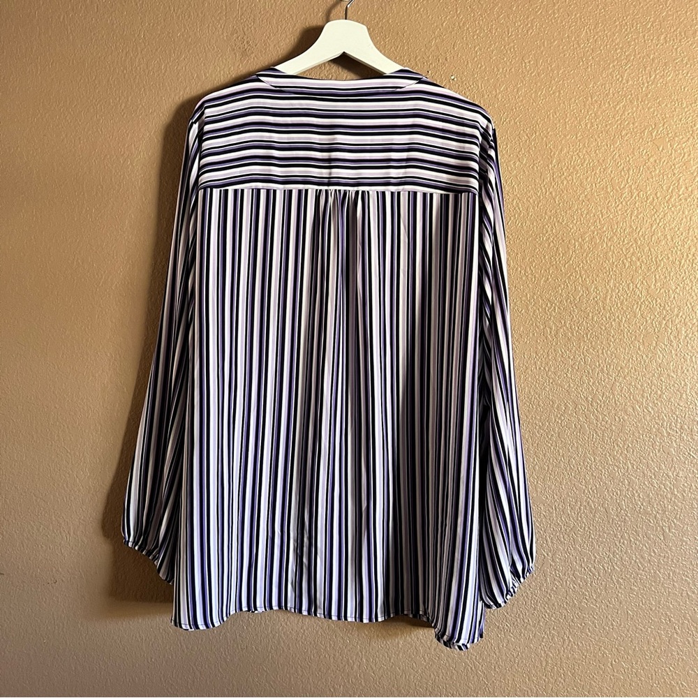 Lane Bryant Women's Striped Button Down Top Purple and White Size 20 NWT - Picture 5 of 8